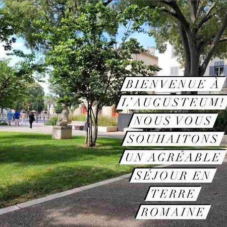 Appartement L'Augusteum à Nîmes Extérieur photo