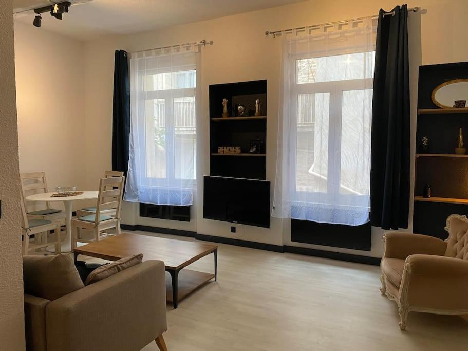 Appartement L'Augusteum à Nîmes Extérieur photo
